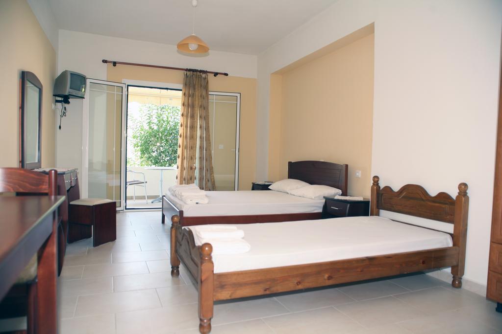 Lenia Studios Kalamítsi Dış mekan fotoğraf