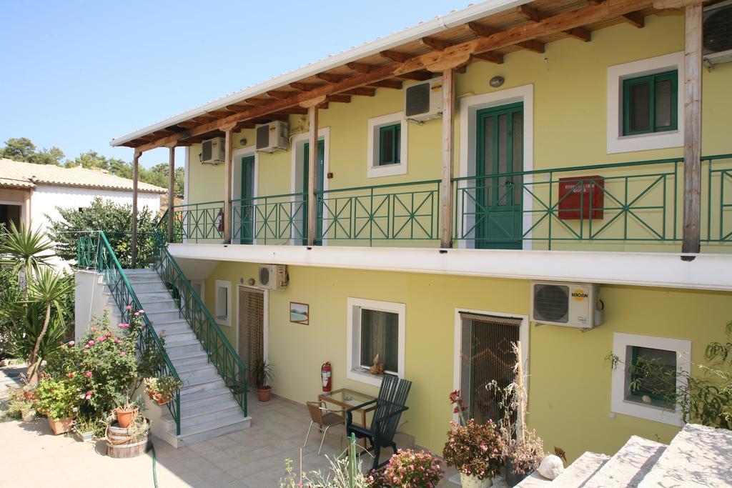 Lenia Studios Kalamítsi Dış mekan fotoğraf